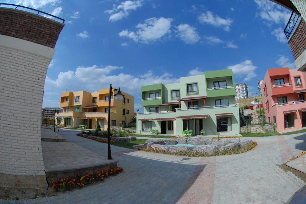 Ceylan Termal Saglikli Yasam Koyu Villa Eskişehir Luaran gambar